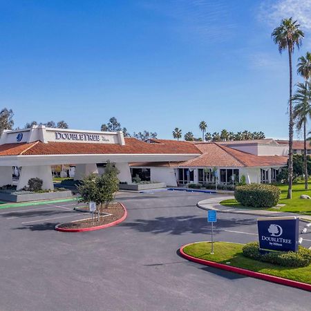Doubletree By Hilton Bakersfield Hotel Eksteriør billede