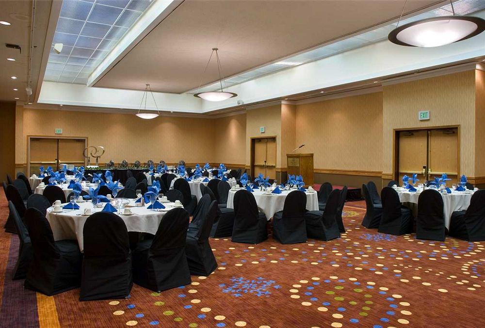 Doubletree By Hilton Bakersfield Hotel Restaurant billede